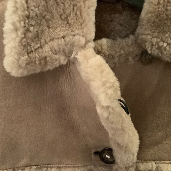 REAL SHEEPSKIN Coat UNISEX GIRLS /BOYS GIRLS  5-6 Y ,UK  made,switch buttons - Picture 14 of 15